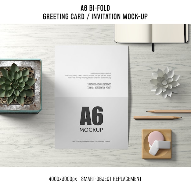Elegancki a6 bi-fold szablon karty z pozdrowieniami