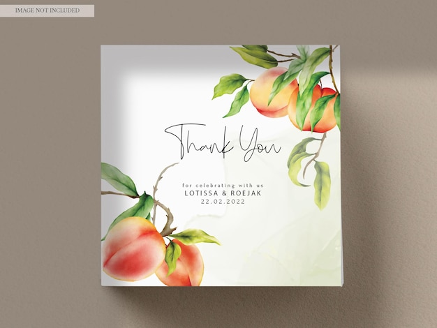 Bezpłatny plik PSD karta zaproszenie na ślub z ręcznie rysowane akwarela owoców brzoskwini i zielonych liści