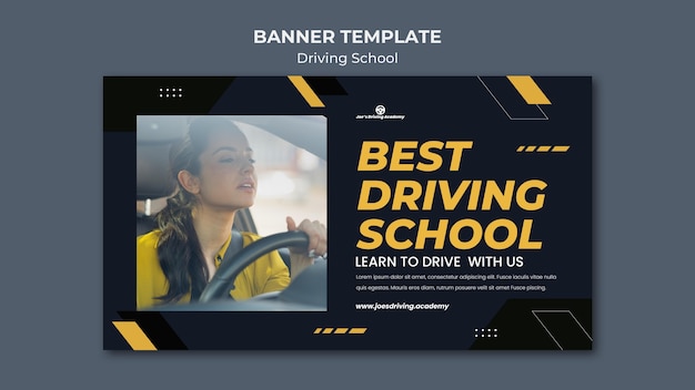 Poziomy szablon transparentu dla szkoły jazdy z kobietą-kierowcą