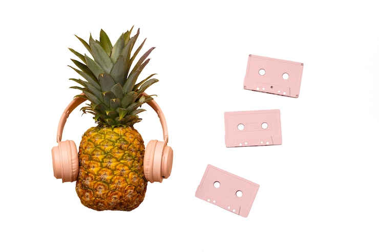 Bezpłatny plik PSD z bliska odizolowany ananas