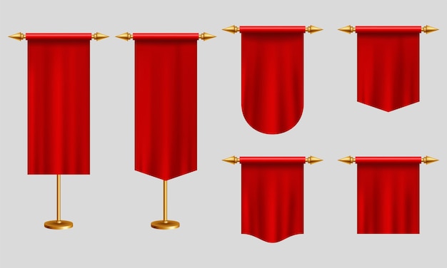 Czerwone długie proporczyki flagi różne kształty na złotym stojaku