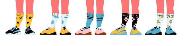 Bezpłatny wektor ludzkie nogi noszące modne trampki i kolorowe skarpetki płaskie izolowane ilustracji wektorowych