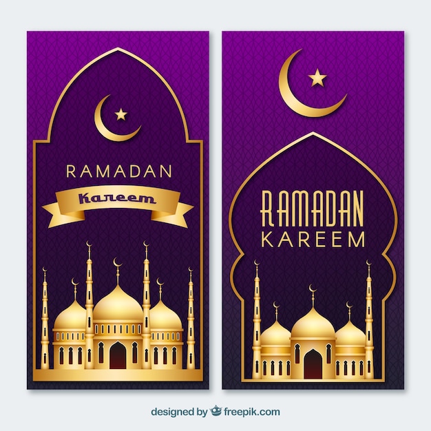 Bezpłatny wektor paczka banerów ramadan ze złotymi meczetami