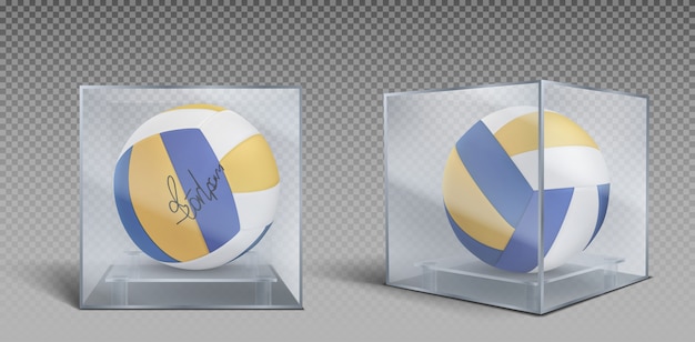Piłkarskie trofeum w szklanym lub plastikowym pudełku