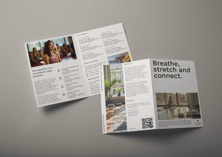 Bezpłatny plik Wektor projekt szablonu yoga bifold