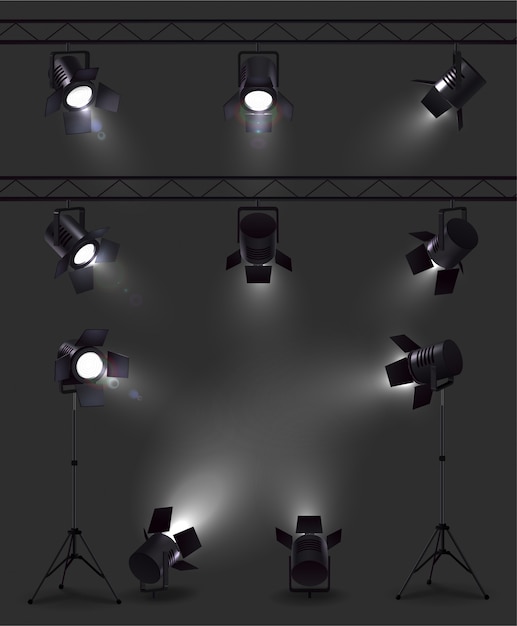 Bezpłatny wektor zestaw reflektorów realistycznych obrazów ze świecącymi światłami punktowymi pod różnymi kątami ze stojakami i rolkami