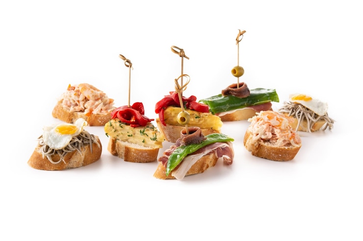 Bezpłatny plik Zdjęcie asortyment hiszpańskich pintxos
