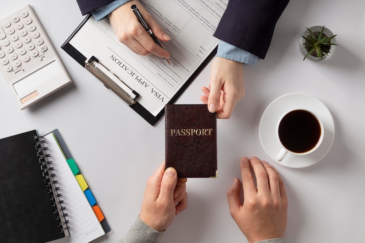 Bezpłatny plik Zdjęcie asortyment wniosków wizowych typu flat lay