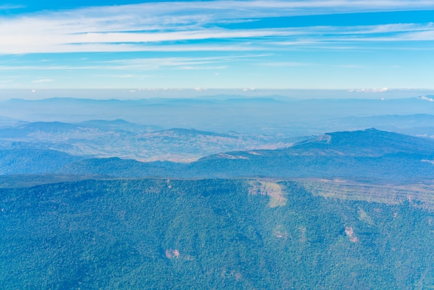 Atmosfera turystyka dolinie peak