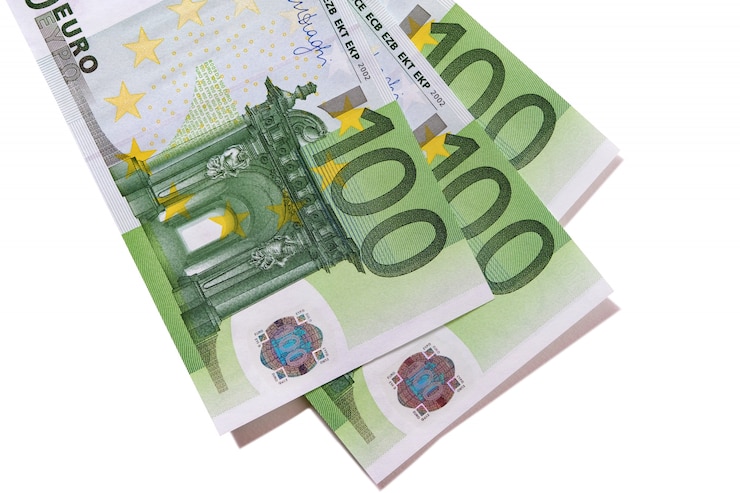 Bezpłatny plik Zdjęcie banknoty 100 euro