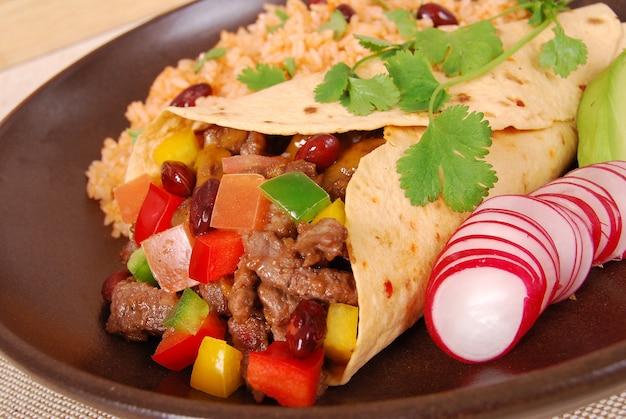 Beef Burrito Okład Kanapka Z Ryżem