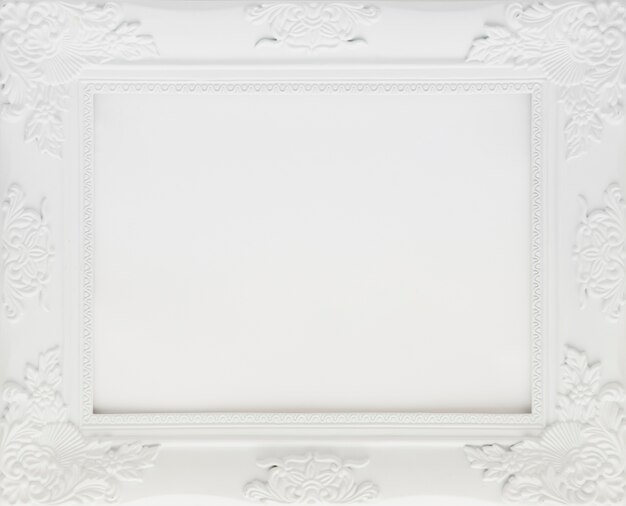 Biała minimalistyczna rama z pustą przestrzenią
