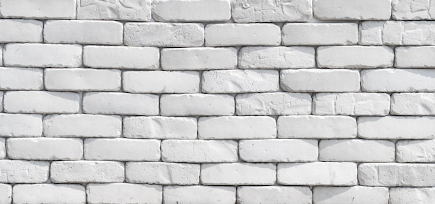 Biała ściana z cegły