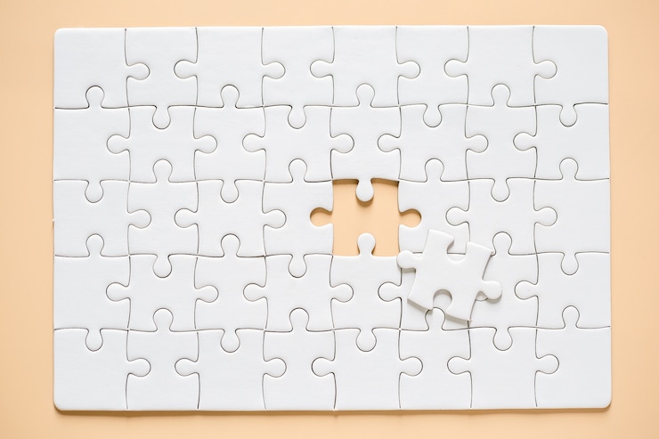 Bezpłatny plik Zdjęcie białe puzzle na różowo