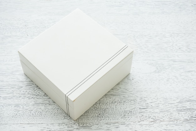 Bezpłatne zdjęcie białe skórzane pudełko