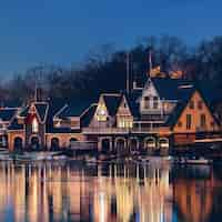 Bezpłatne zdjęcie boathouse row w filadelfii jako słynny punkt historyczny.