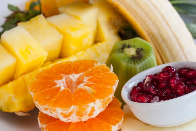 Close-up świeżych owoców na śniadanie