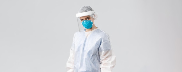 Covid zapobiegający wirusowi pracownicy służby zdrowia i koncepcja kwarantanny poważnie zdeterminowany lekarz fe