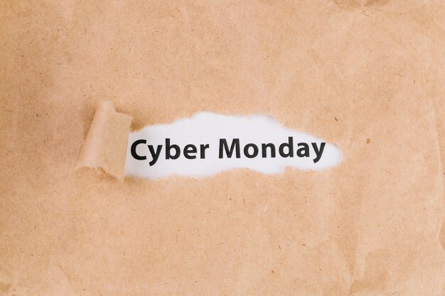 Cyber ​​poniedziałek napis