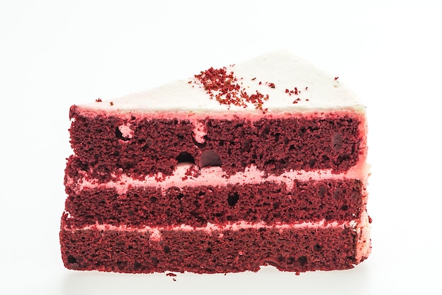 Czerwonego aksamitu ciasta na białym tle