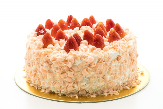 Bezpłatne zdjęcie deser z ciasta wanilii z truskawek na górze