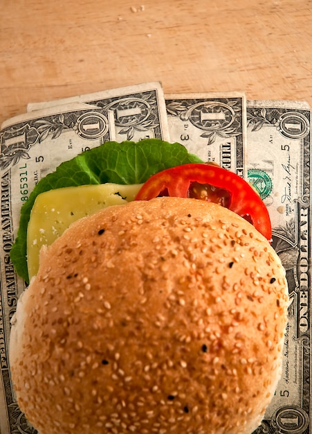 Bezpłatne zdjęcie dollar burger