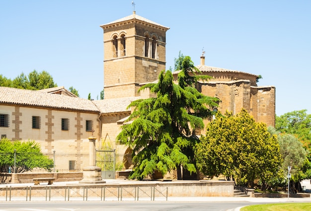 Bezpłatne zdjęcie dzień widzenia convento de san miguel