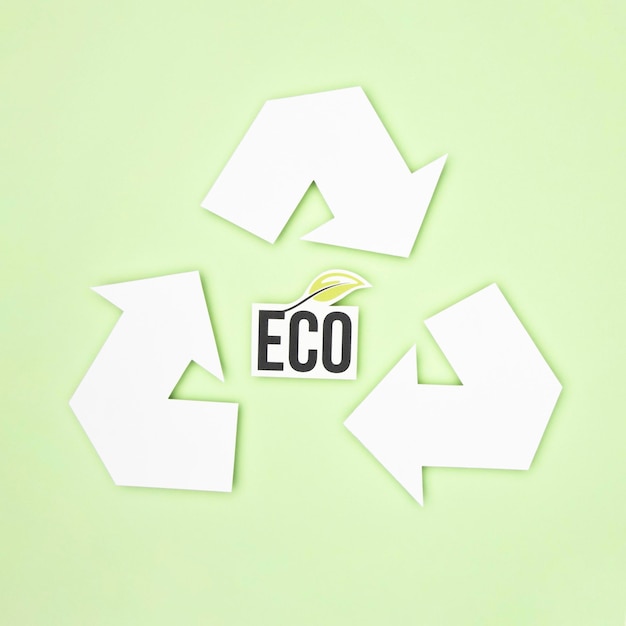 Bezpłatne zdjęcie ekologiczna koncepcja recyklingu