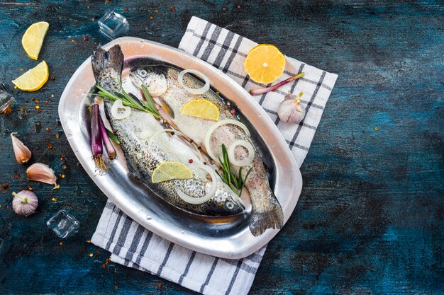 Elegancki skład zdrowej żywności z ryb