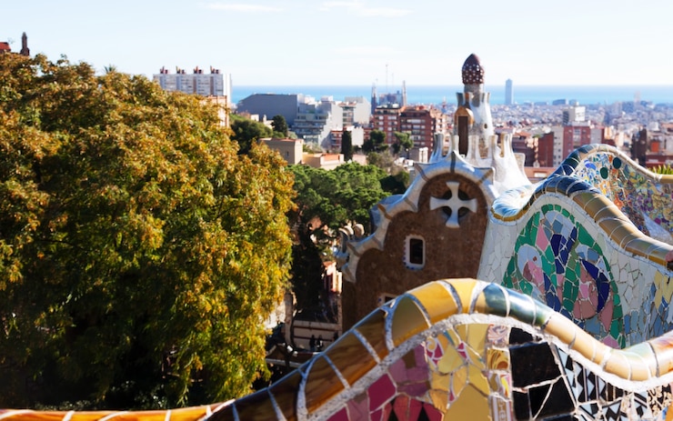 Bezpłatny plik Zdjęcie fragment parku guell. barcelona