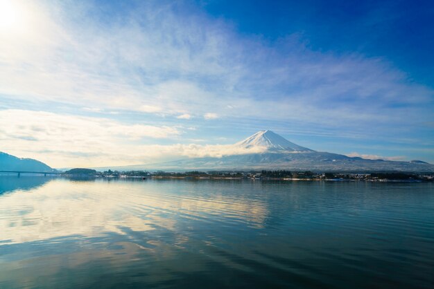 Fuji górskie i jeziora Kawaguchi, Japonia