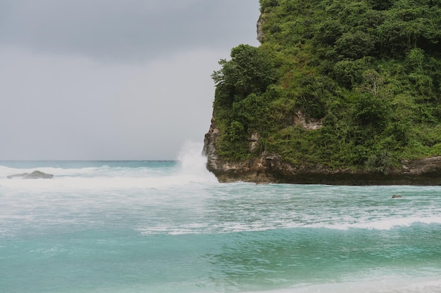 Bezpłatne zdjęcie indonezja nusa penida naturalne widoki ocean