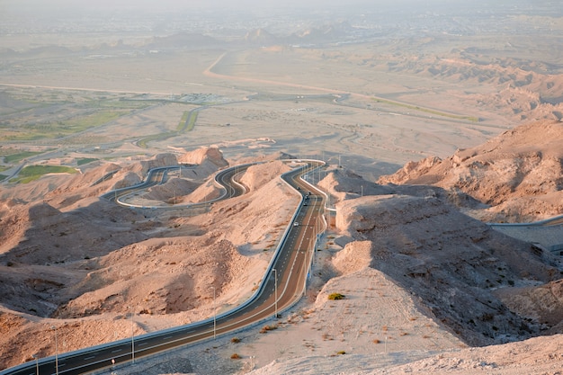 Bezpłatne zdjęcie jebel hafeet road