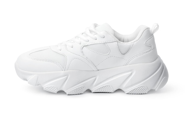Jeden biały but sneaker na białym tle