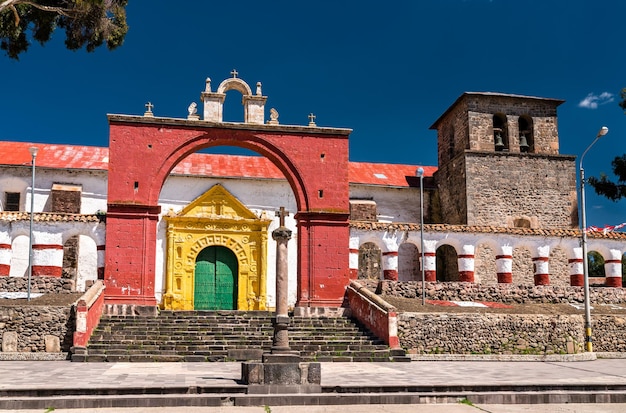Katedra Chucuito W Peru Premium Zdjęcia