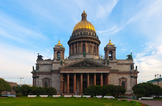 Bezpłatne zdjęcie katedra św. izaaka w petersburgu