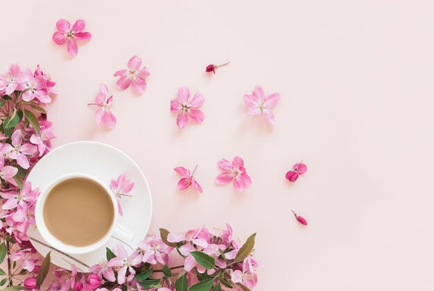 Kawa i kwiaty