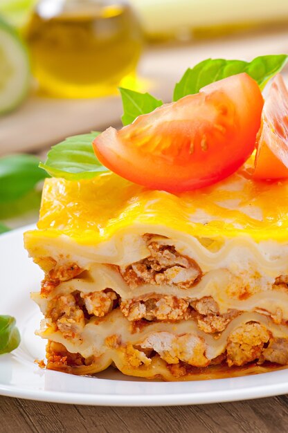 Klasyczna Lasagne Z Sosem Bolońskim