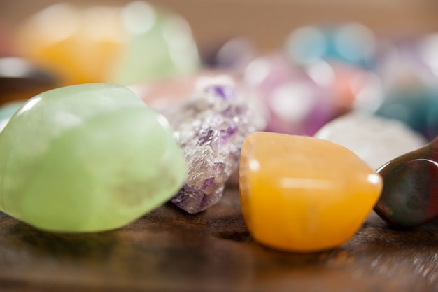 Bezpłatne zdjęcie kolorowe kamienie otoczaki