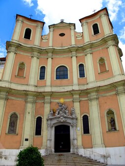Kościół w bratysławie, słowacja