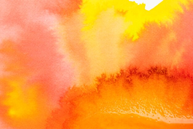 Kreatywny abstrakcyjny obraz akwarela w ciepłych kolorach