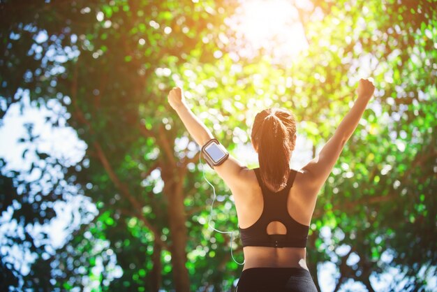 lato zdrowy styl życia sportowiec fitness