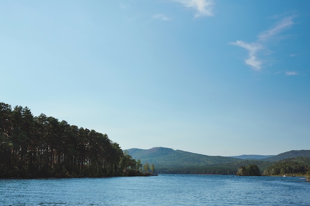 Bezpłatne zdjęcie letnia panorama