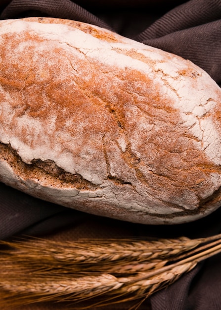 Bezpłatne zdjęcie makro domowy chleb z pszenicy