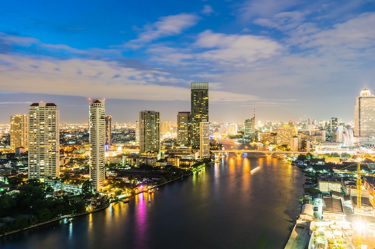 Bezpłatny plik Zdjęcie miasto bangkok w nocy