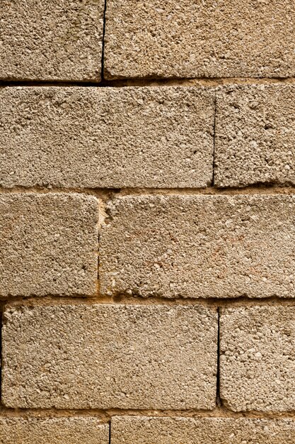 Mur z cegły o powierzchni betonowej