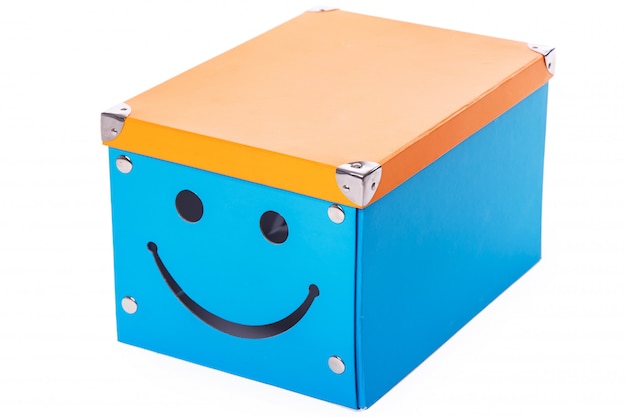 Bezpłatne zdjęcie niebieskie pudełko