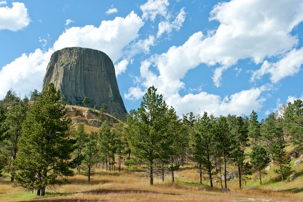 Niesamowity strzał zrobiony w Devils Tower National Monument Devils USA