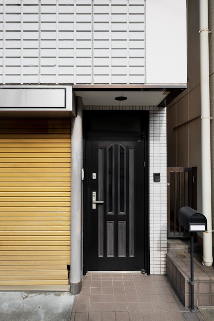 Nowoczesny budynek wejściowy do domu w japonii