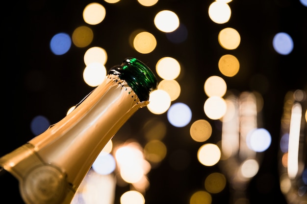 Bezpłatne zdjęcie nowy rok tło z szampanem